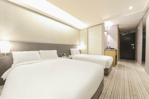 Northharbor Hotel