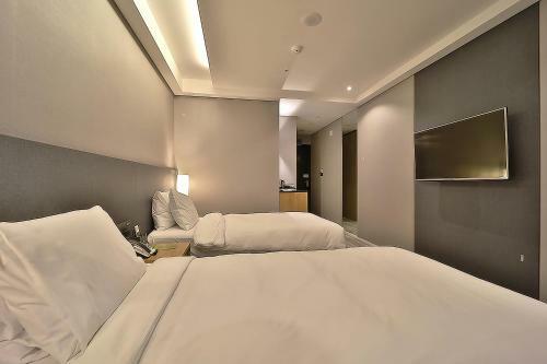 Northharbor Hotel