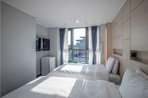 Griffinbay Hotel