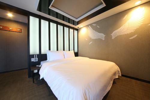 Moonbayhotel