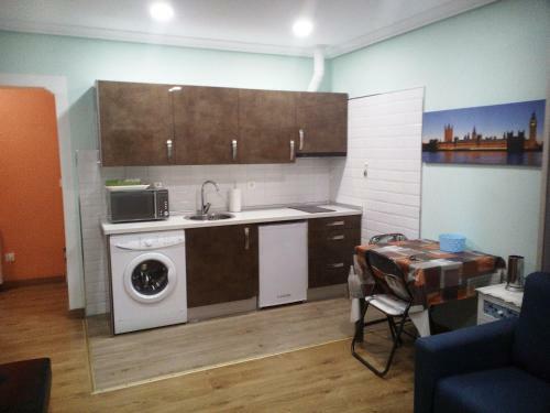 Apartamentos Coraz�n Del H�medo