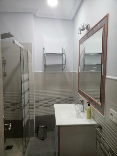 Apartamentos Coraz�n Del H�medo