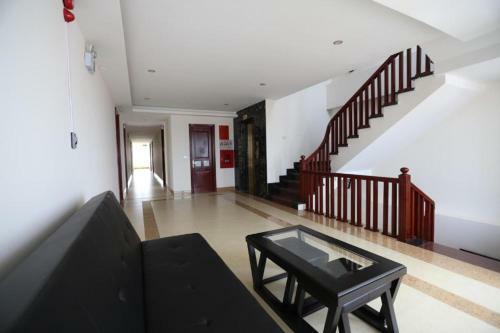 Glory Hotel