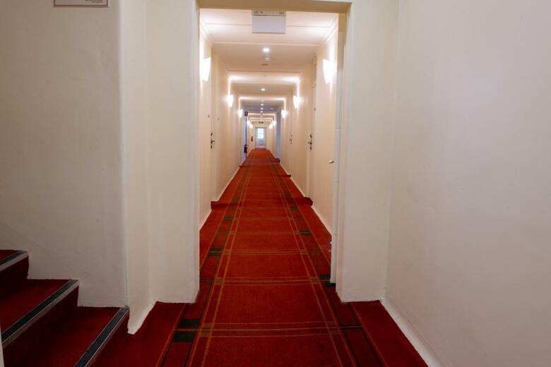 Hotel Linaker Art Deco Nurses Quarters