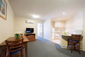 Aparthotel Parklands Hotel & Apartments