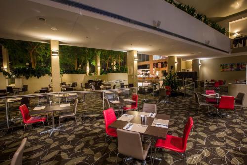 Hotel Rydges Capital Hill Canberra