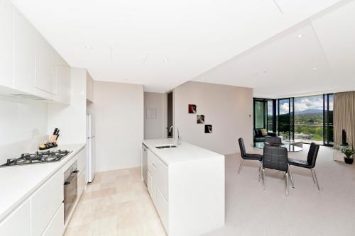 Astra Apartments Canberra - Manhattan