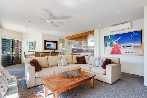Apartamentos Nautilus Beachfront Villas & Spa