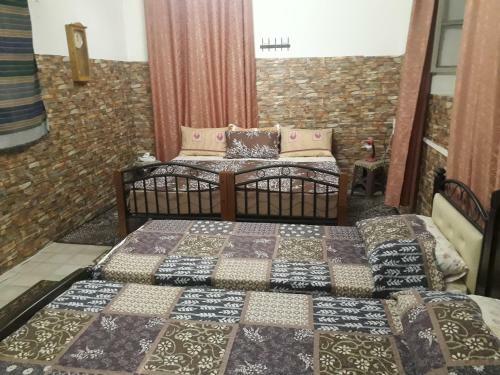Hostal Soufan Guest House