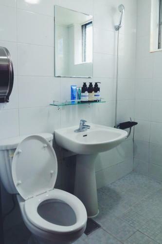 Hostal East Taste Guest House