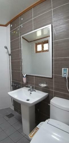 Hostal Dodoobong Pension Guesthouse
