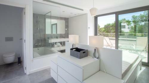 Villa 4 Bedroom Contemporary House, Llafranc, Costa Brava
