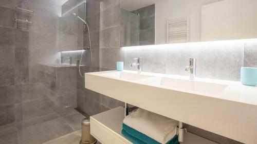 Villa 4 Bedroom Contemporary House, Llafranc, Costa Brava