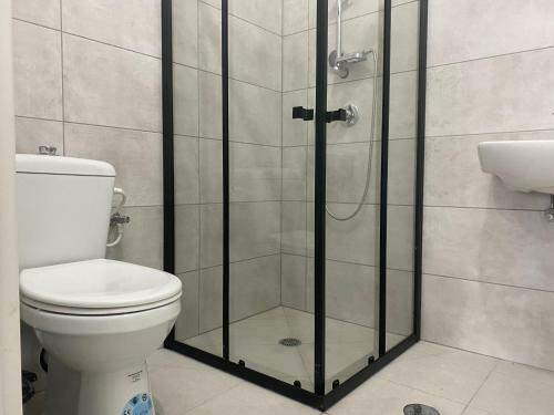 Apartamento New! Luxus Holon For 11 People (5min From Tlv)
