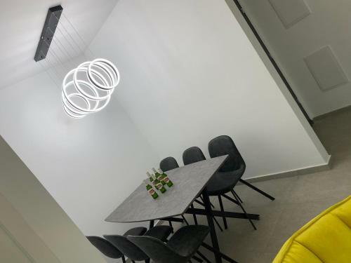 Apartamento New! Luxus Holon For 11 People (5min From Tlv)