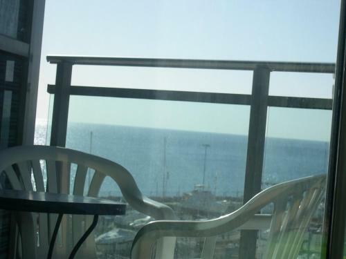 Apartamento Okeanos Bamarina Private