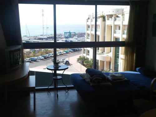 Apartamento Okeanos Bamarina Private