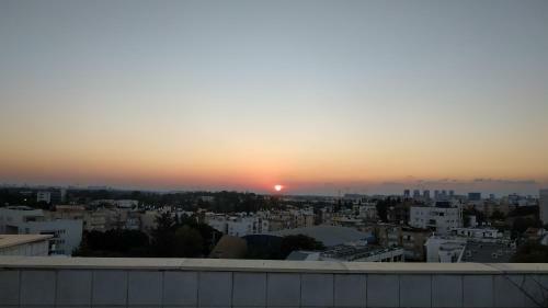 Herzelia Rooftop Special 2 Room Apartment