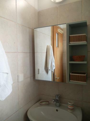 Herzelia Rooftop Special 2 Room Apartment