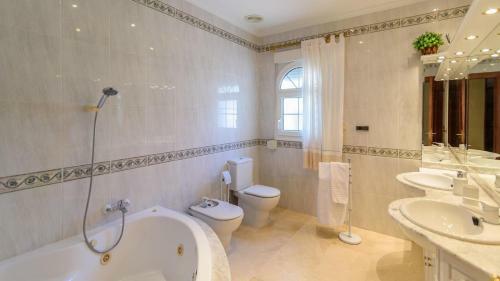 Villa Las Mar�as Loja By Ruralidays
