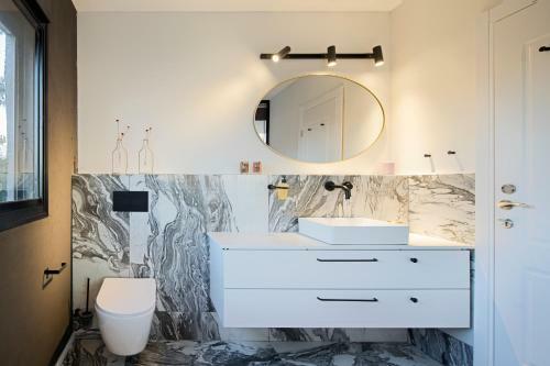 Urbanica Carmel- Boutique Aparthotel