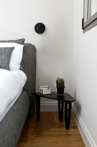 Colorful Bnb Apartment