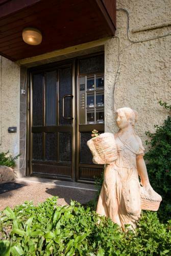 Yagen Boutique Apartments