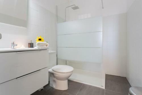 Apartamento Port De Llan�a , La Miranda