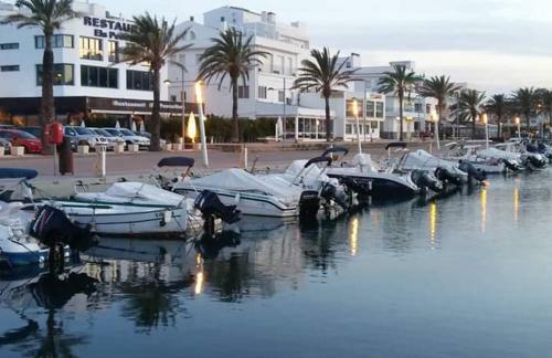 Apartamento Port De Llan�a , La Miranda