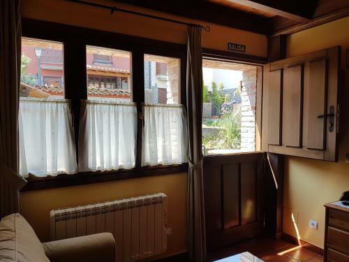 Apartamentos Rurales Marrubiu Playa De Poo