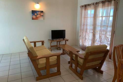 Neem View Apartment#9
