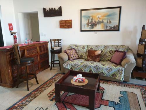 Nomad Tours Marina Beach Apartment