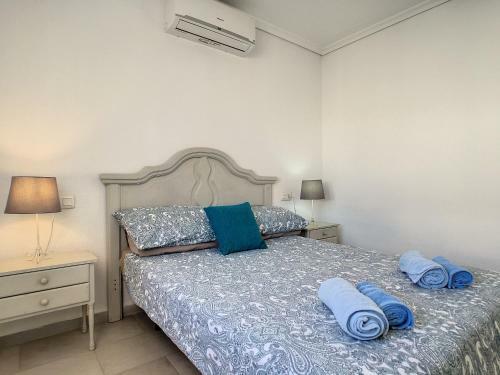 Bungalow With Private Pool - 5809