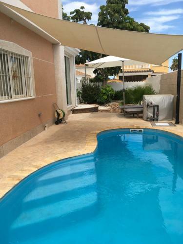 Luxury Villa In Los Alcazares