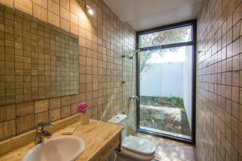 Elegante Y Sofisticada Villa De 5 Habitaciones