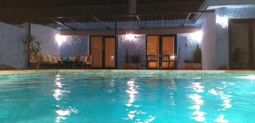 La Casita Azul