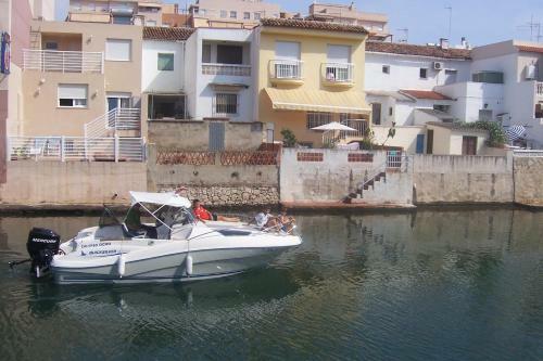 Apartamento Primer�sima Linea de Playa de Gandia Vt-45633-v