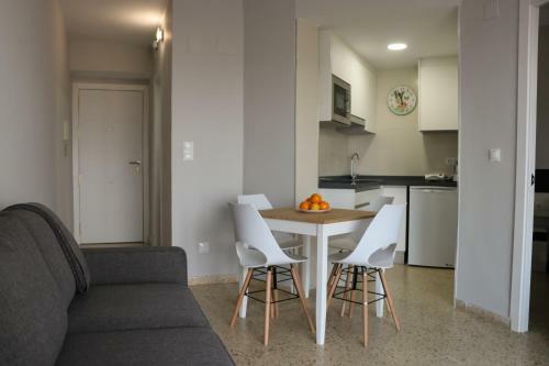 Apartamento Primer�sima Linea de Playa de Gandia Vt-45633-v