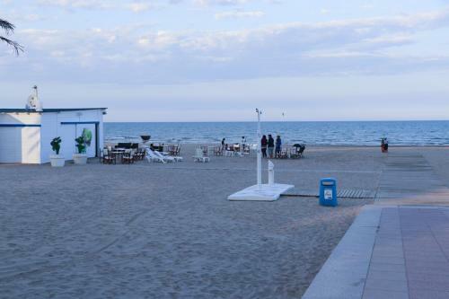 Apartamento Primer�sima Linea de Playa de Gandia Vt-45633-v