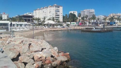 Apartamento Primer�sima Linea de Playa de Gandia Vt-45633-v