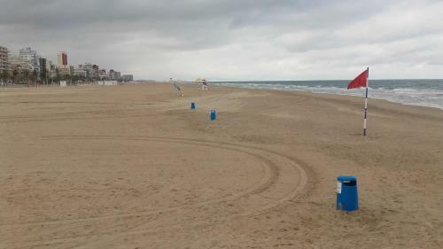 Apartamento Primer�sima Linea de Playa de Gandia Vt-45633-v
