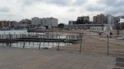 Apartamento Primer�sima Linea de Playa de Gandia Vt-45633-v