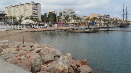 Apartamento Primer�sima Linea de Playa de Gandia Vt-45633-v