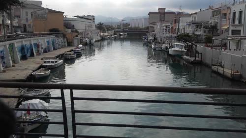 Apartamento Primer�sima Linea de Playa de Gandia Vt-45633-v
