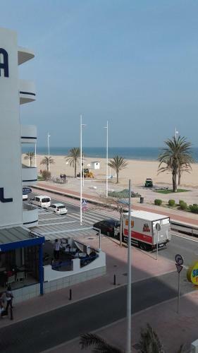 Apartamento Primer�sima Linea de Playa de Gandia Vt-45633-v