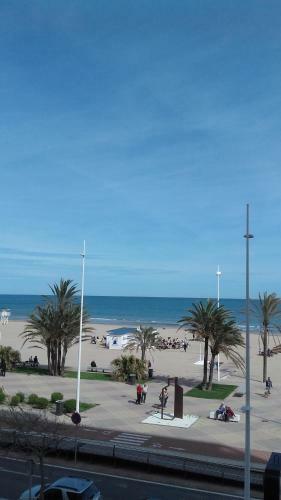 Apartamento Primer�sima Linea de Playa de Gandia Vt-45633-v