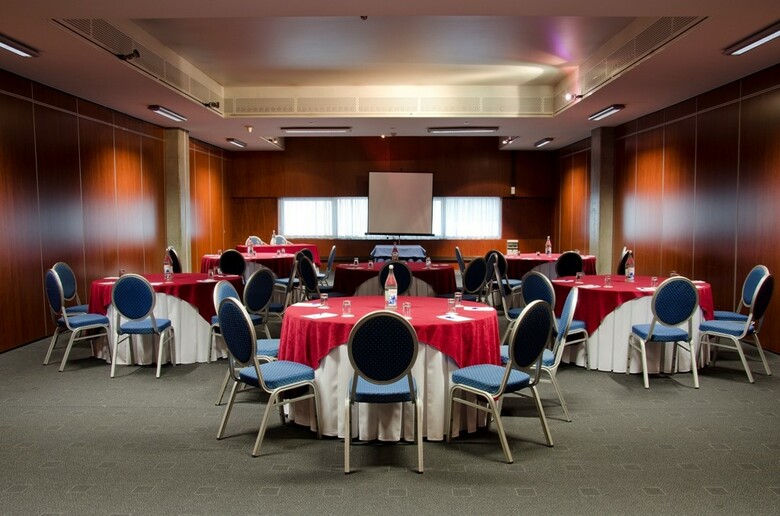Hotel Vip Executive Arts
