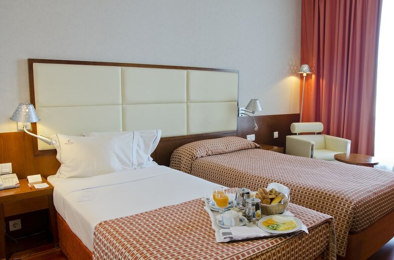 Hotel Vip Executive Arts