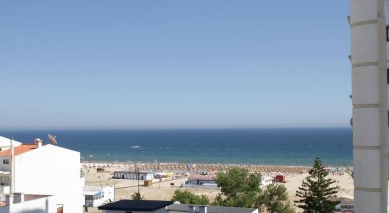 Ba�a Beach Hotel