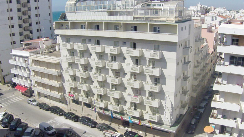 Ba�a Beach Hotel